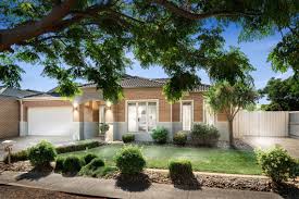 What a Conveyancer in Werribee Can Do for Your Property Purchase